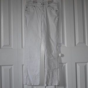 Bandolinoblu (Macy’s) Straight Leg Jeans